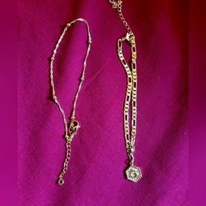 Women's Ankle Bracelets, Only One Comes With The Letter G